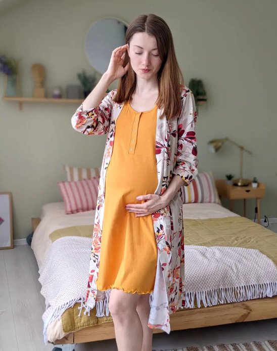 Комплект халат+ночнушка LEAVES для беременных и кормящих бежевый/оранжевый