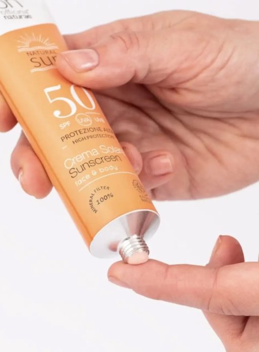 Органический cонцезащитный флюид SPF 50 в алюминевой тубе Officina Naturae, 75 мл