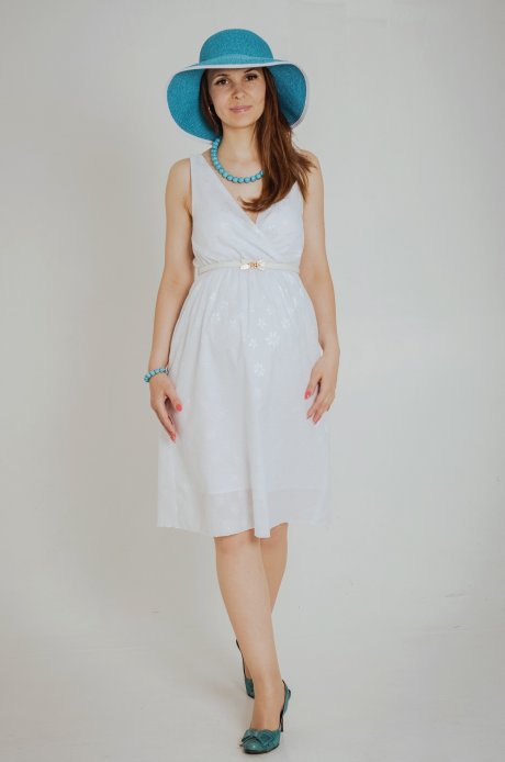 Платье Джулия для беременных и кормящих шелковые цветы на белом