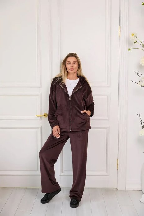 Велюровый костюм Claremont для беременных шоколад Велюровый костюм Claremont для беременных шоколад
